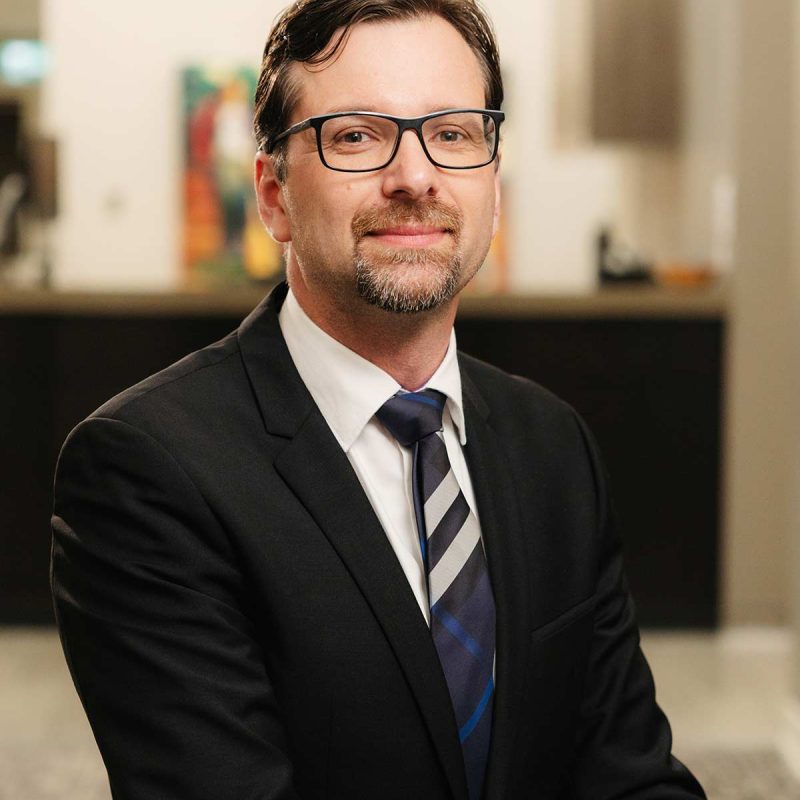 Dr.-Zachary-Kerr